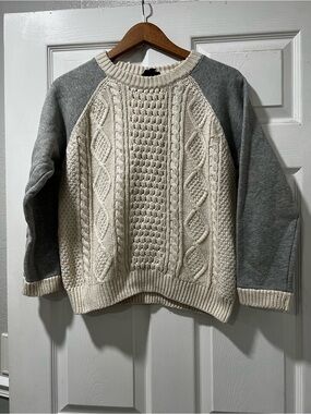 Topshop Two-Tone Crewneck Sweater in Cream and Gray